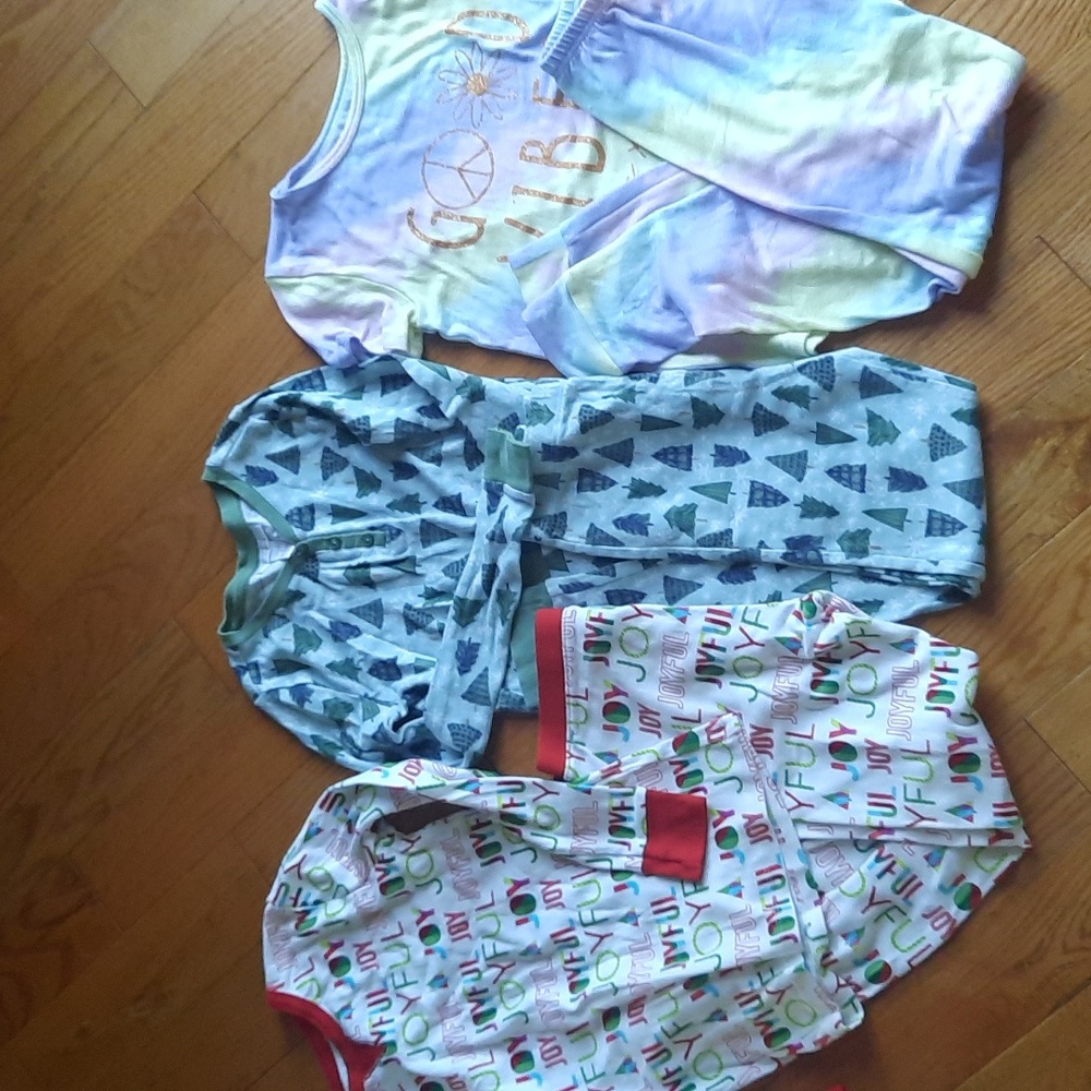 Lot of 3 pajamas